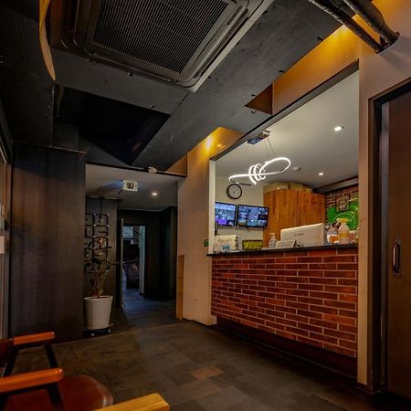 Queens Hotel Seomyeon Busan Extérieur photo