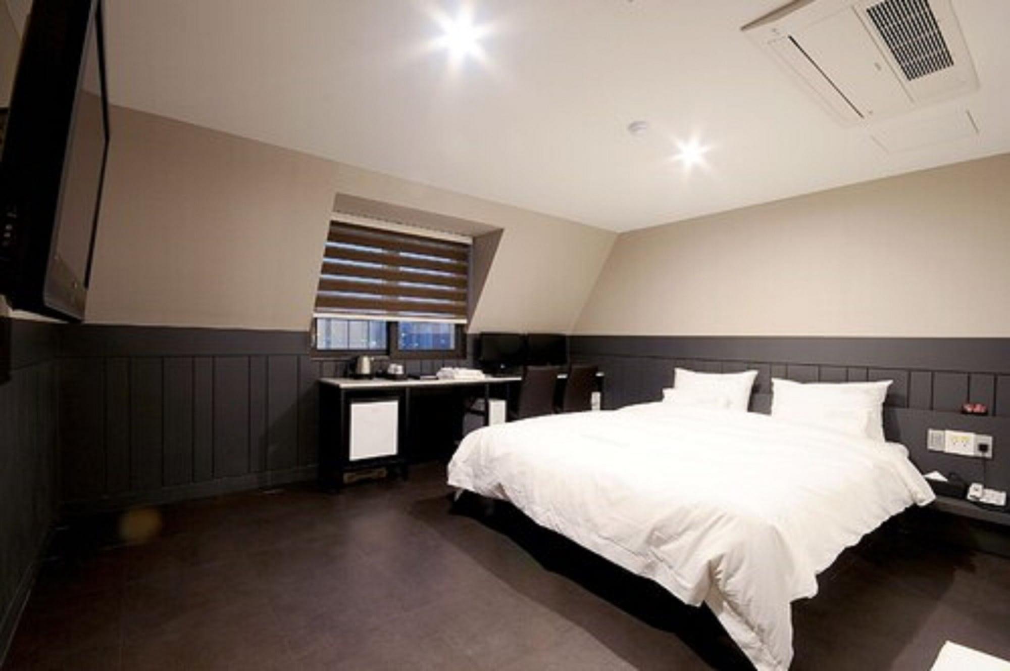 Queens Hotel Seomyeon Busan Extérieur photo