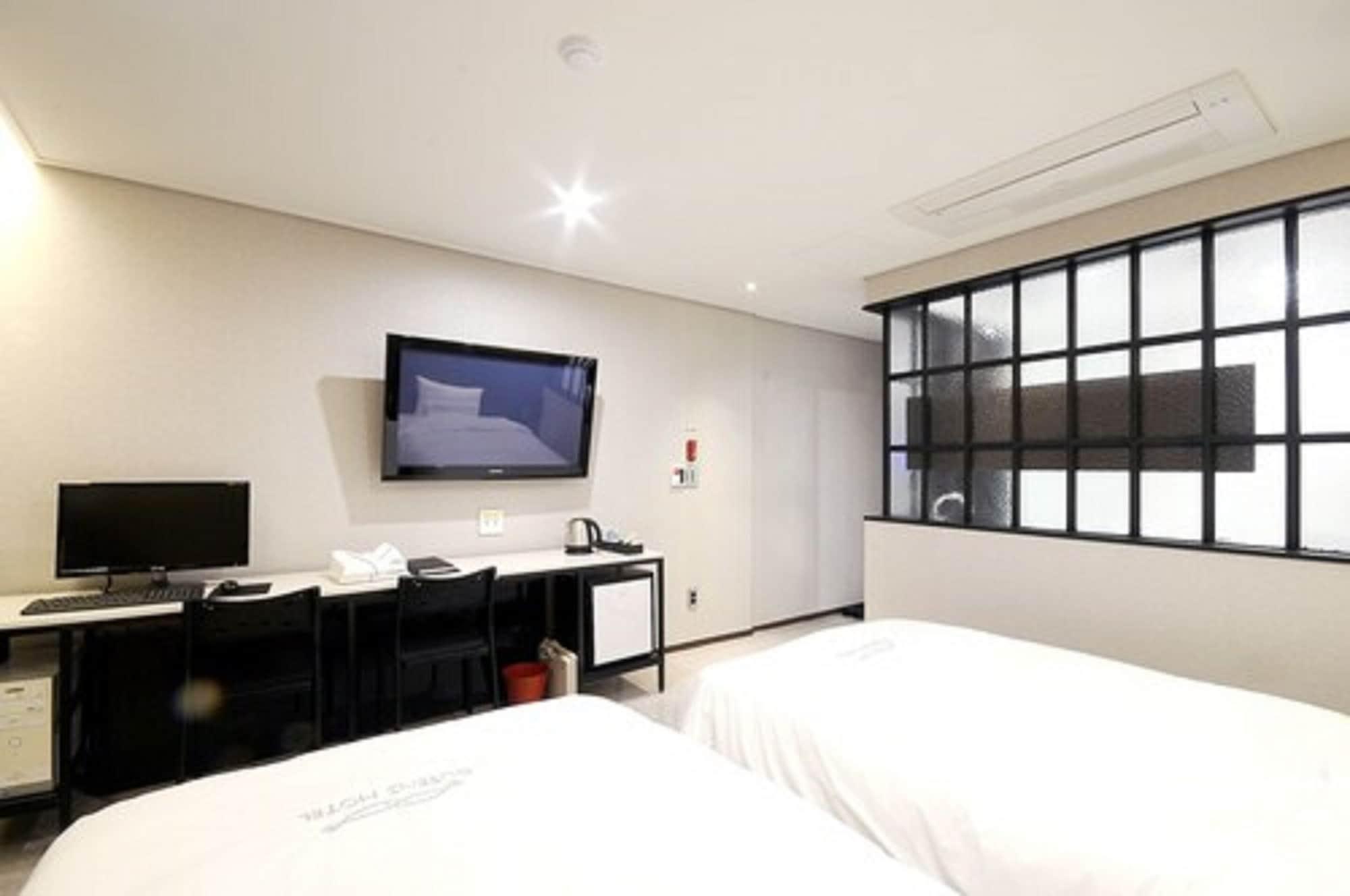 Queens Hotel Seomyeon Busan Extérieur photo