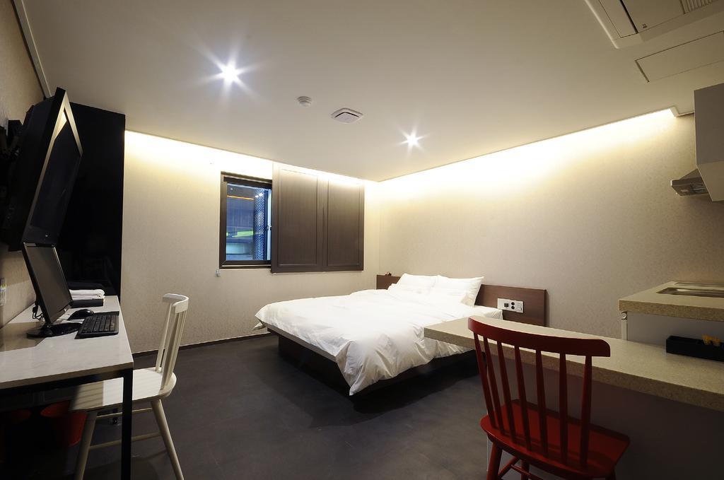 Queens Hotel Seomyeon Busan Extérieur photo