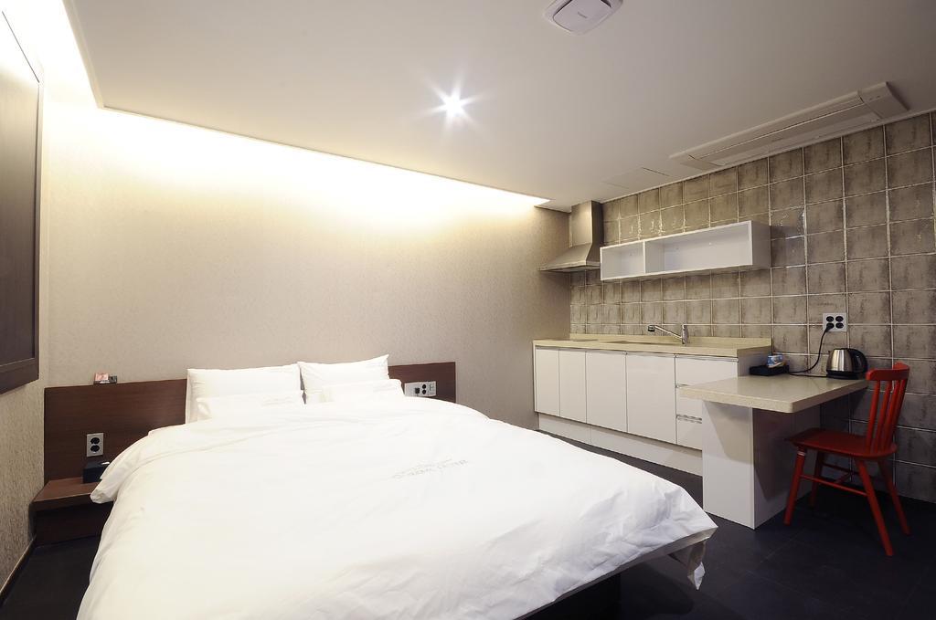 Queens Hotel Seomyeon Busan Extérieur photo